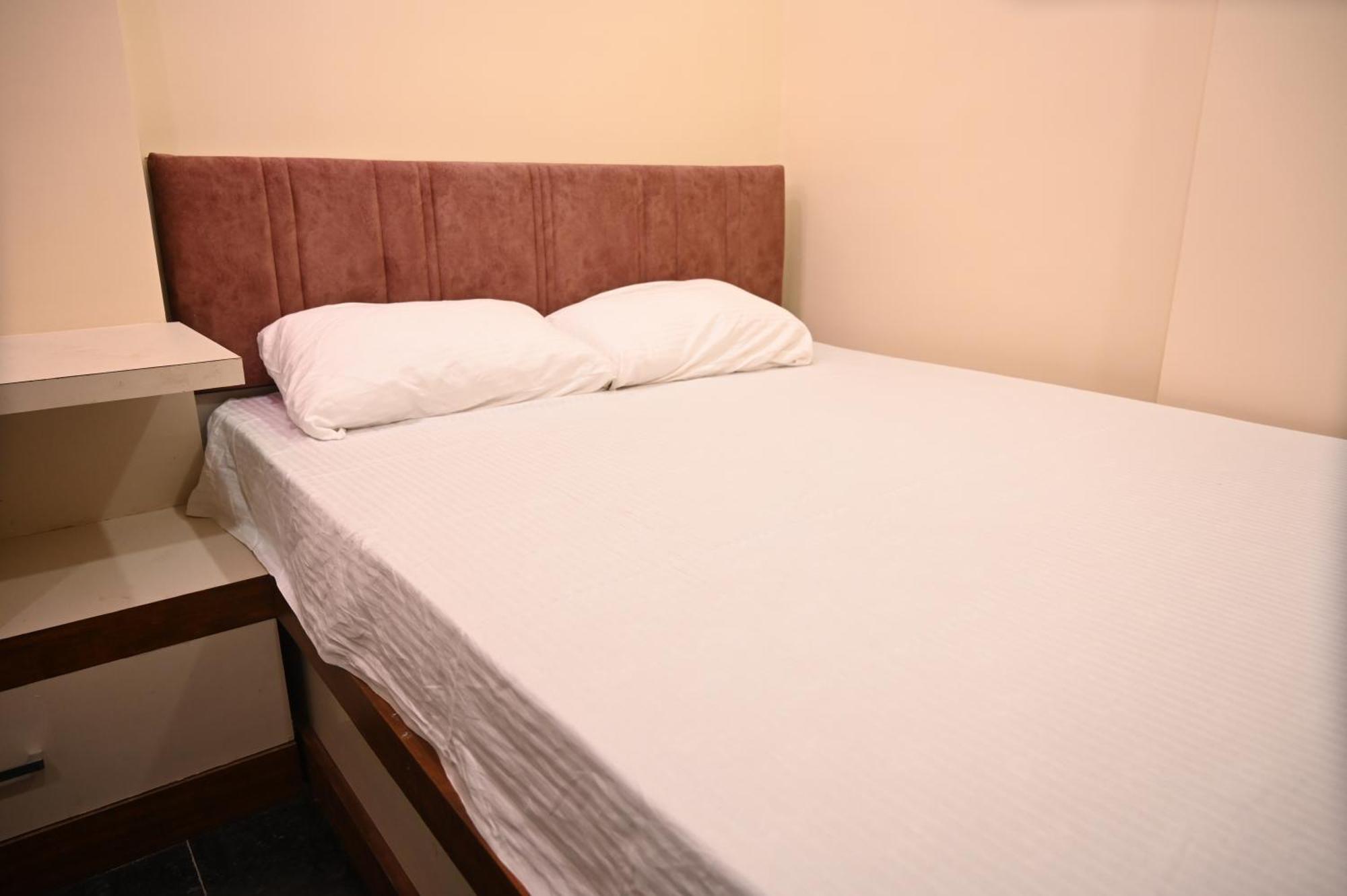 Hotel Royal Radiant Ранчи Экстерьер фото