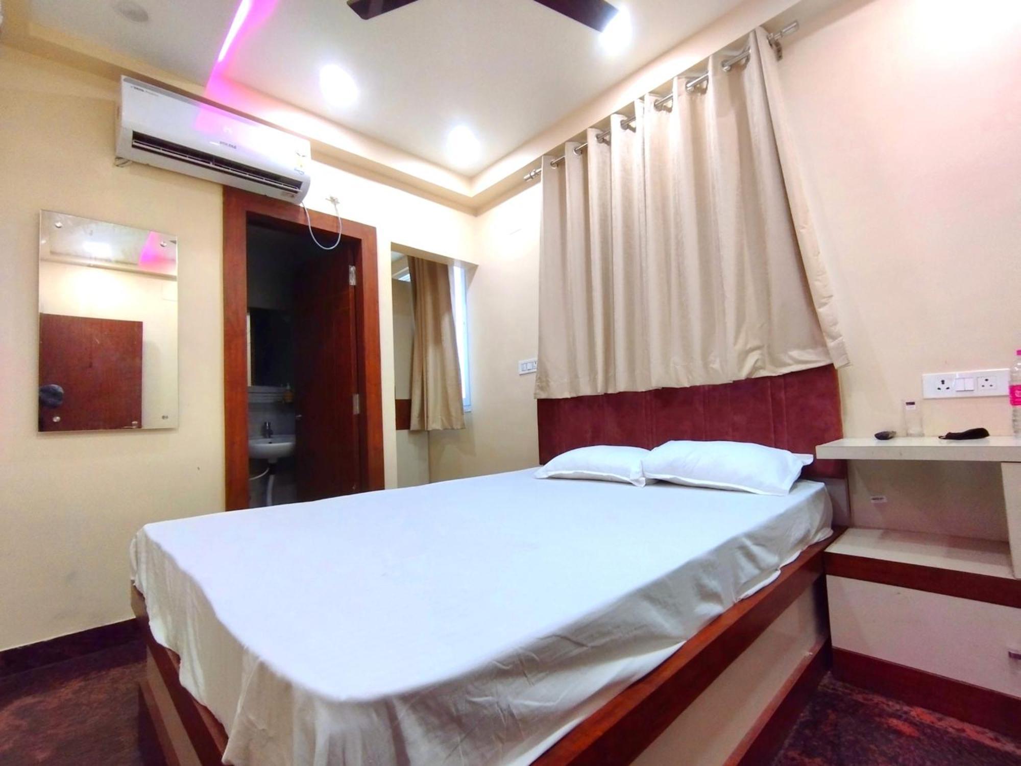 Hotel Royal Radiant Ранчи Экстерьер фото